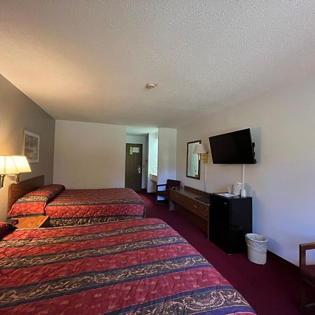 Boulder Bear Motor Lodge Boulder Junction Exterior foto